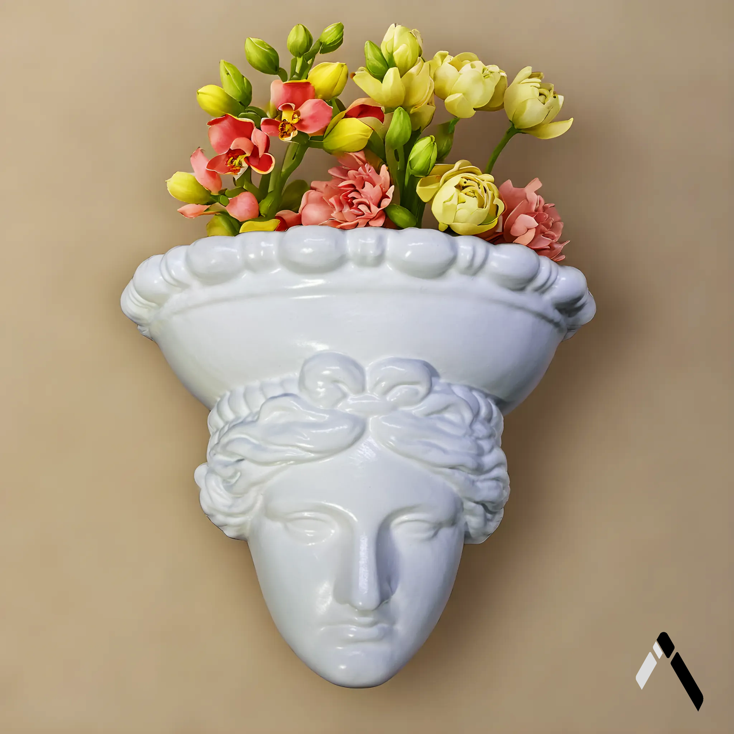 Roman head wall planter - Archadia