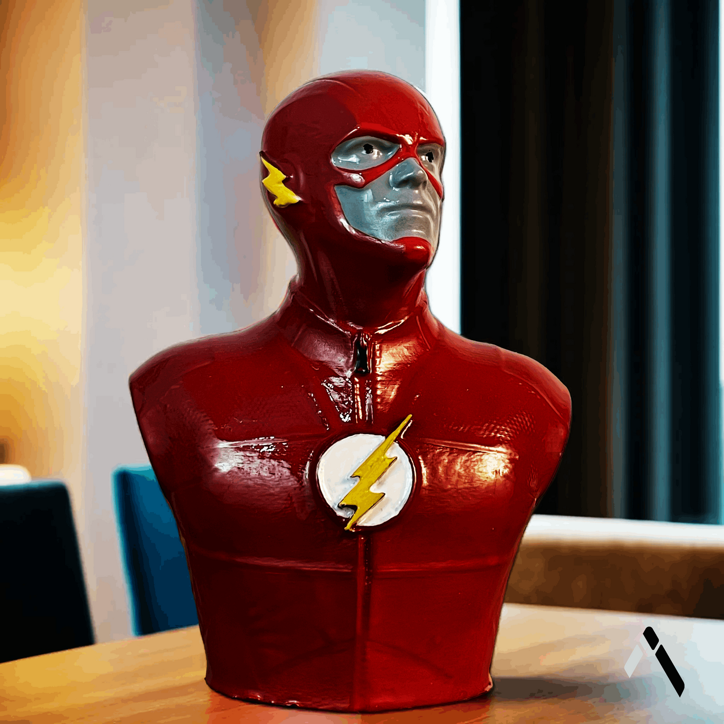 DC Flash Bust Sculpture - Red Suit