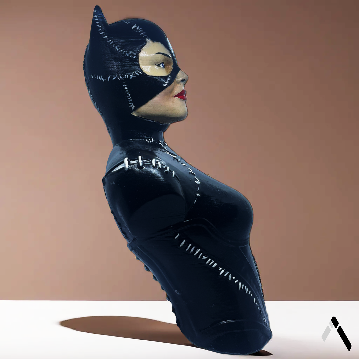 Catwoman Bust Sculpture From The Movie Batman Returns (1992 ) - Archadia