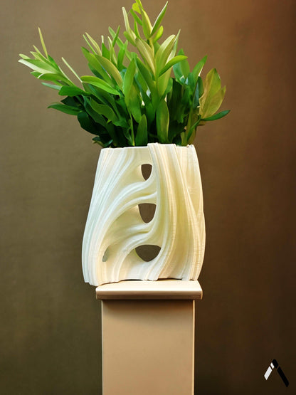 Feather Wavy Planter Vase Archadia