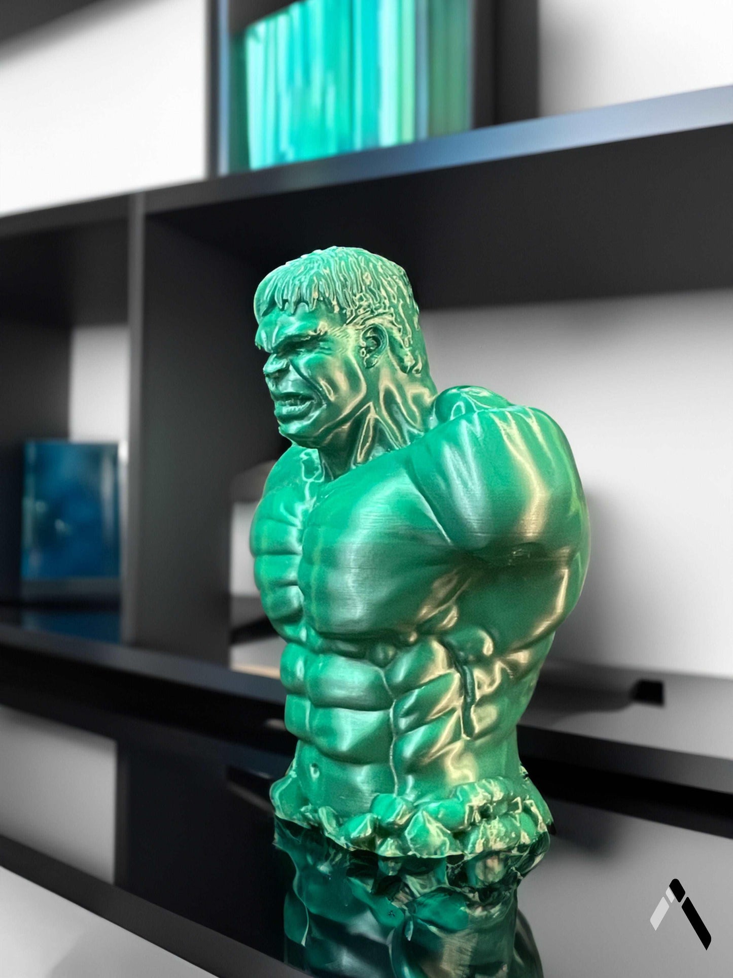 Hulk Bust Sculpture - Green Archadia