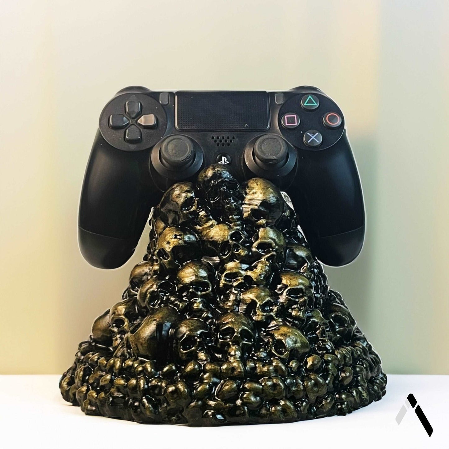 Ruins of Skull Ps5 & Ps4 Controller Holder Archadia